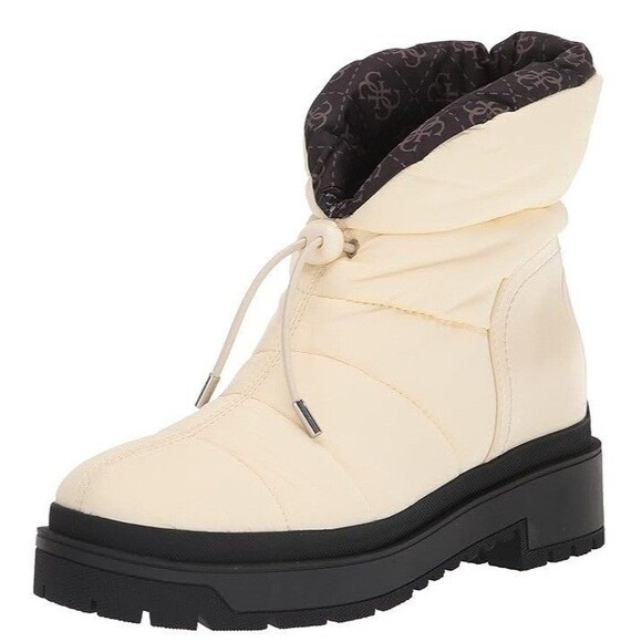 GUESS Womens 9.5 M Ivory Leeda Quilted Ankle Snow Boots NIB HZ3 - Picture 1 of 5